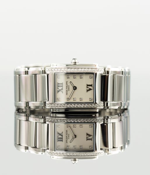 Patek Philippe Twenty-4 4910/10A-011
